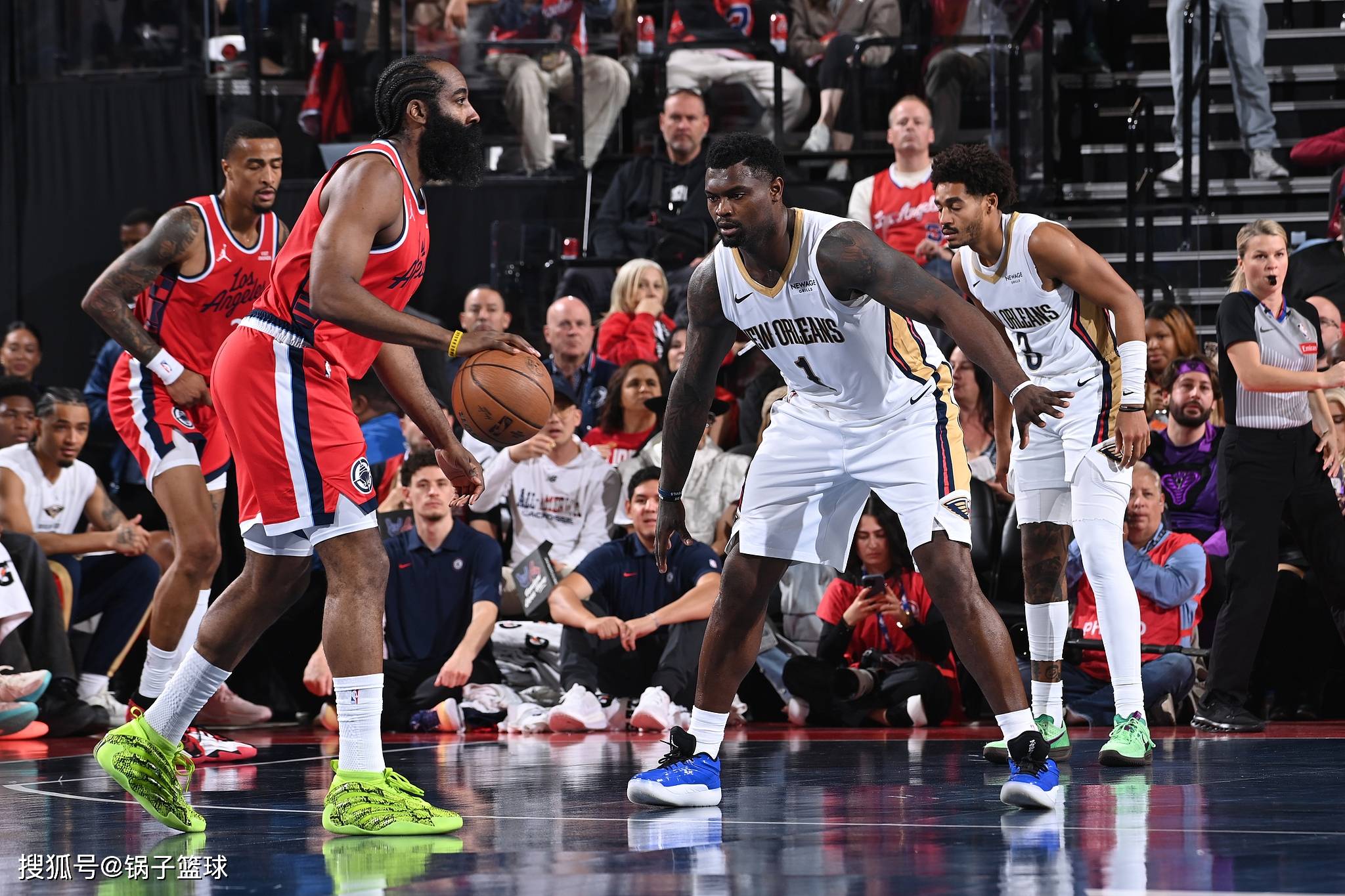 多米APP下载布鲁克林篮网今晚绝杀压哨;志在NBA常规赛名次提升;引发热议;细节决定成败的简单介绍