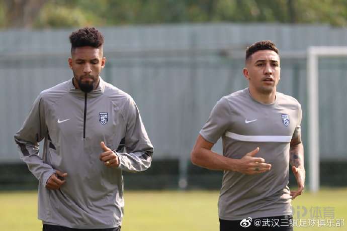 多米APP下载转会期体能课后，武汉三镇更衣室发声备战西甲，管理层满意，赛季目标并未改变的简单介绍