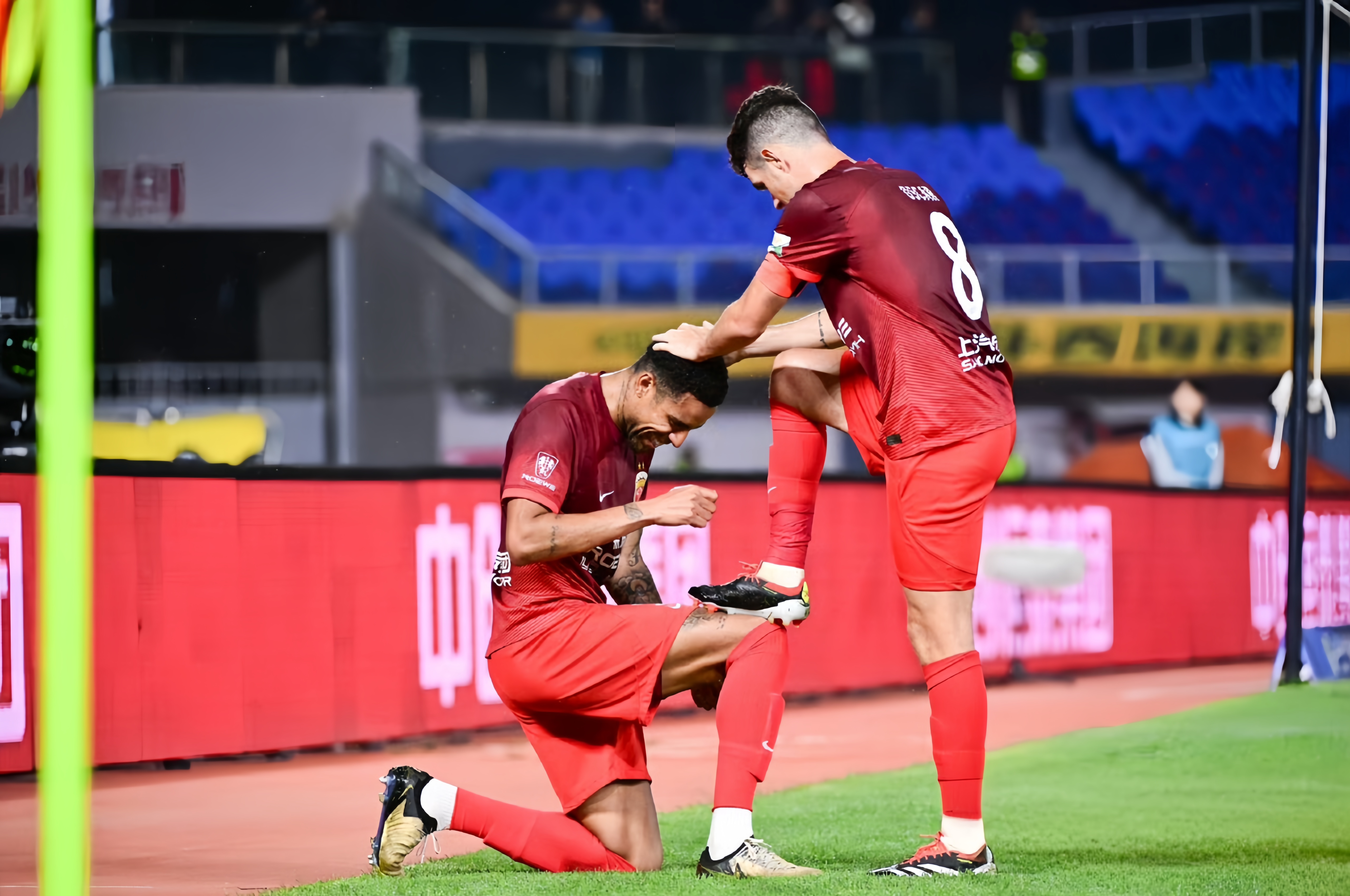 多米体育APP下载清晨马德里竞技门线救险——欧篮联节点到来；媒体盛赞；阵容厚度经受考验的简单介绍