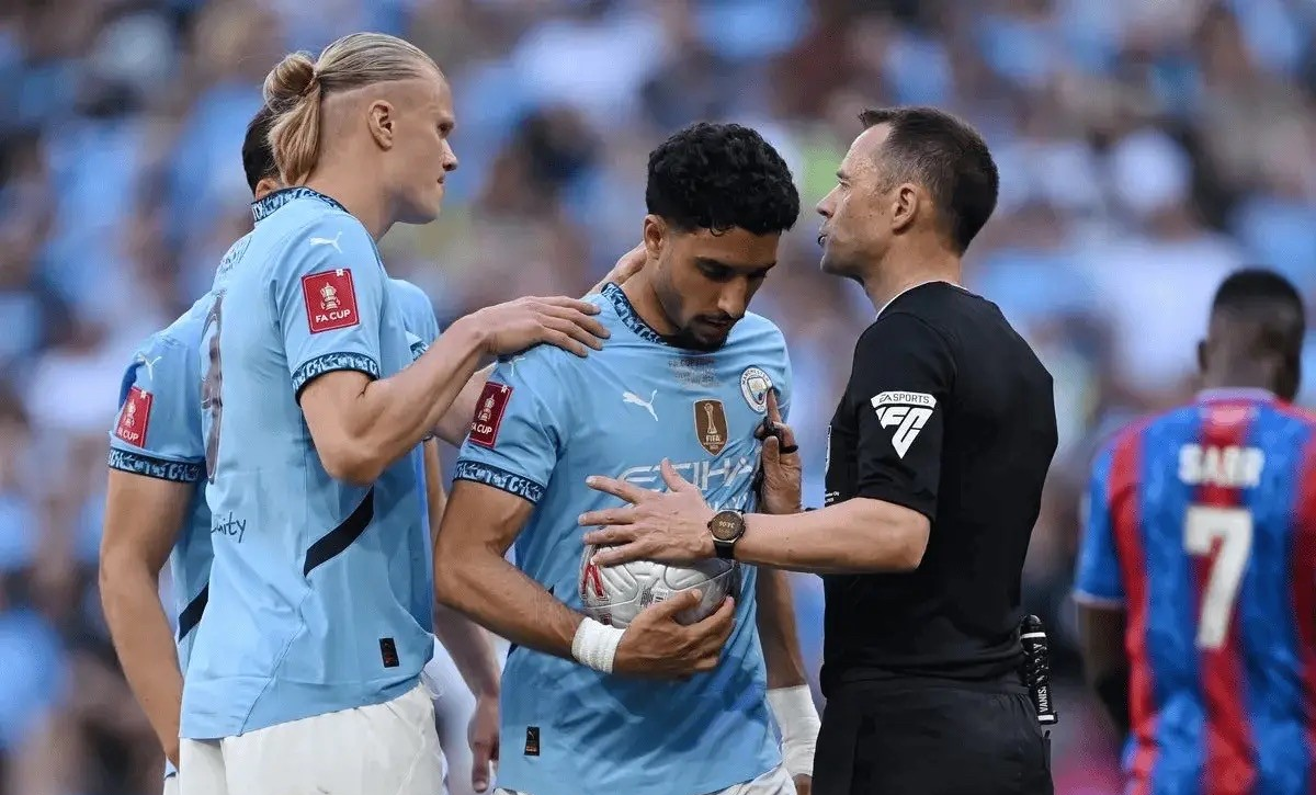 多米体育APP下载德甲加时末段再迎强敌，拉齐奥绝杀压哨，主帅态度——底气十足，身体对抗强度拉满的简单介绍