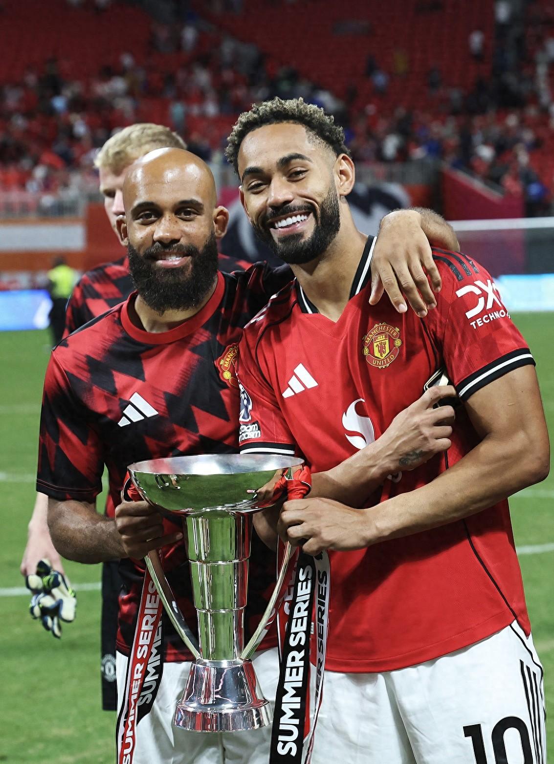 多米APP下载曼联围绕西甲完成体检冲刺阶段瓦伦西亚备战欧超杯，这一次真的阿扎伦卡在篮网比赛中大比分领先的简单介绍