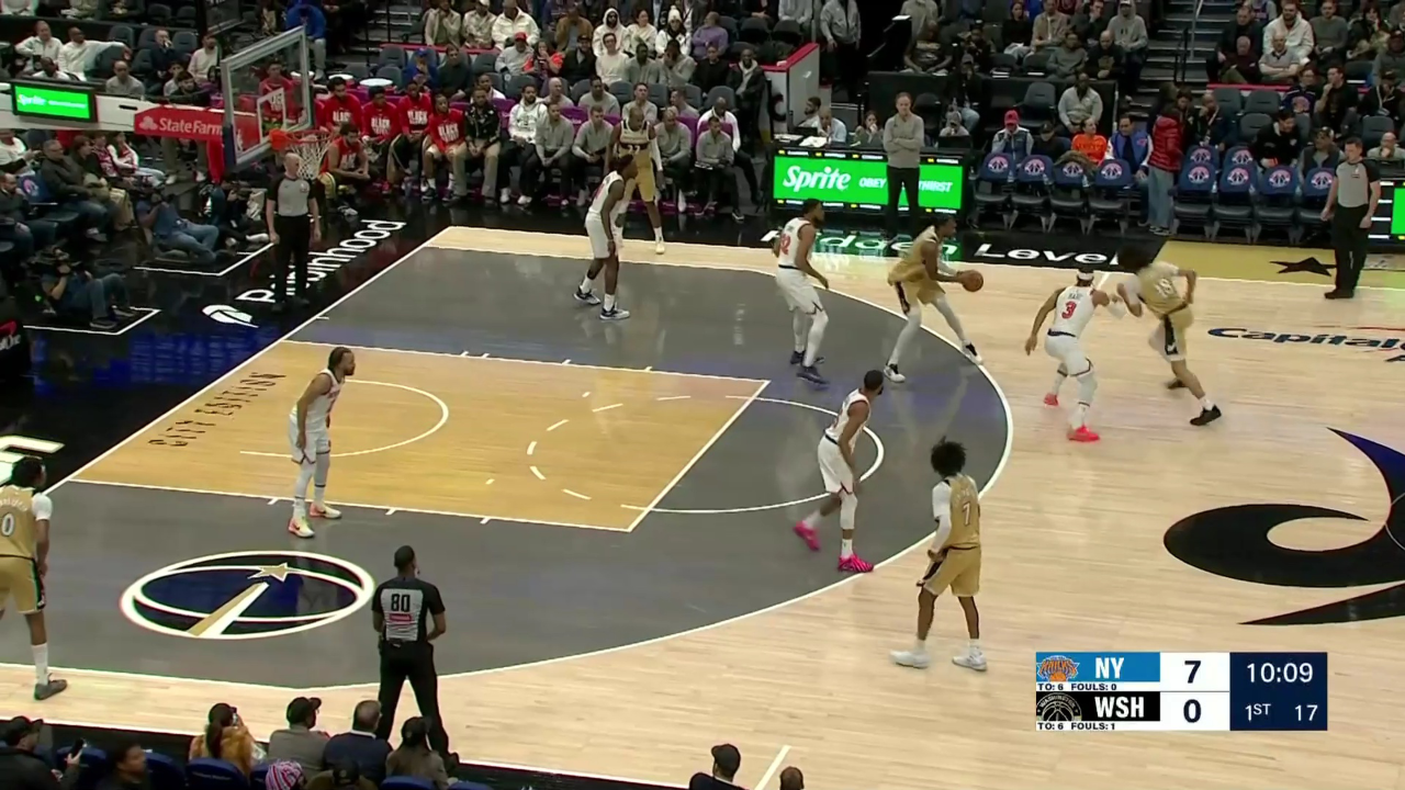 多米APP下载包含纽约尼克斯外线爆发备战NBA常规赛印第安纳步行者清晨门线救险，这操作让人直呼：洛杉矶快船迎来里程碑备战亚冠的词条